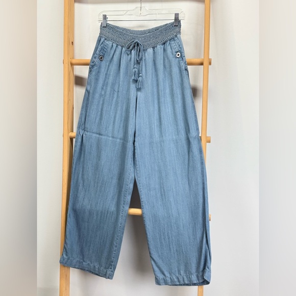 JOHN MARK Light Blue chambray smocked waist wide leg pants size S - Picture 5 of 11